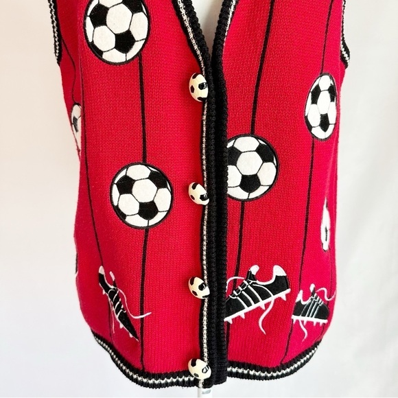 Vintage Mandal Bay Soccer Mom Novelty Button Red V-Neck Knit Sweater Vest Large - Picture 4 of 15